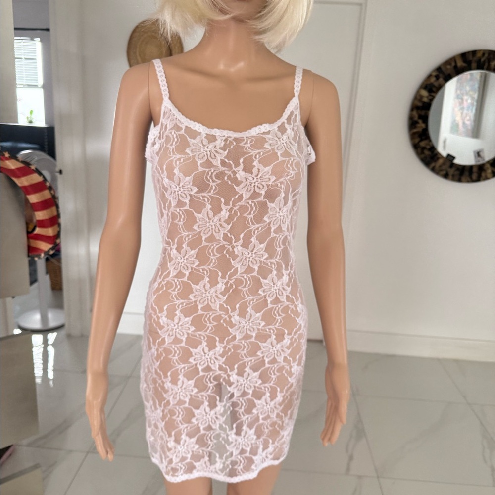 Elegant Lace Chemise in White
